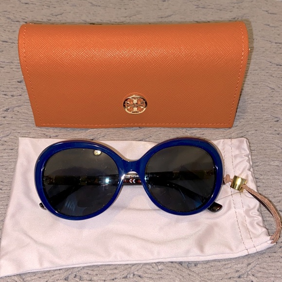 Tory Burch Sunglasses with case and soft sleeve